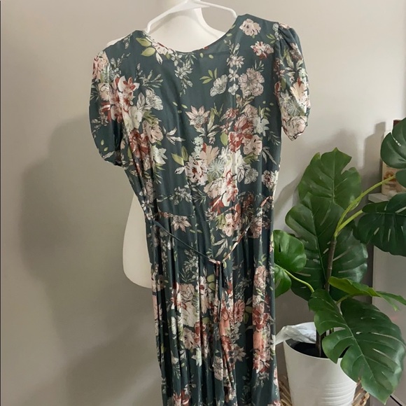 Flowy romper - Picture 3 of 3